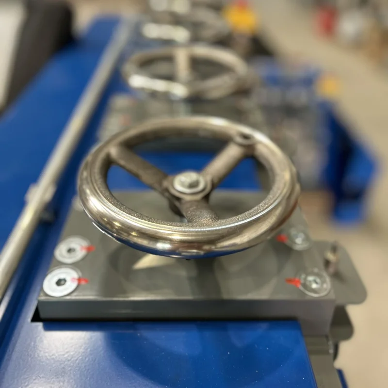 Stroj za ravnanje šipki i cijevi BJ80L METCOR