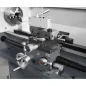 Konvencionalna univerzalna metalna tokarilica 330x700 230V s postoljem i alatom za rezanje CORMAK